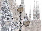 Duomo di Milano con neve, di Adolfo Carli
